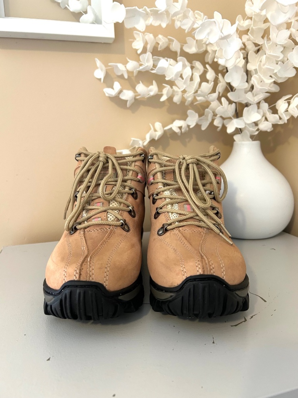 EUC Caterpillar CAT Leather Adventure Hiking Boots Women’s Size 7 - Picture 6 of 14